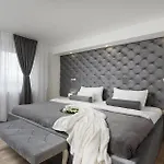 Luxurious In With Sauna Σπίτι διακοπών Vrsi