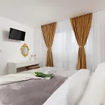 Luxurious In With Sauna Σπίτι διακοπών Vrsi