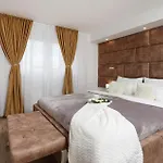 Σπίτι διακοπών Luxurious In With Sauna *