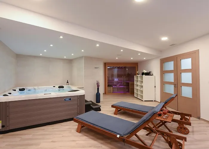 度假居 Luxurious In With Sauna