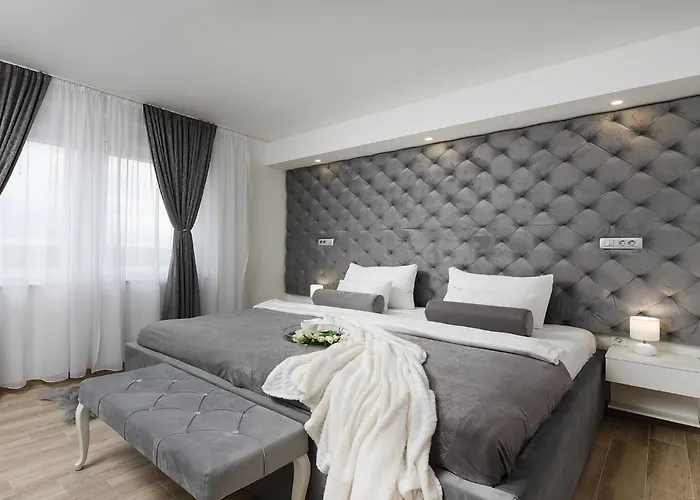 Luxurious In With Sauna 度假居 沃希