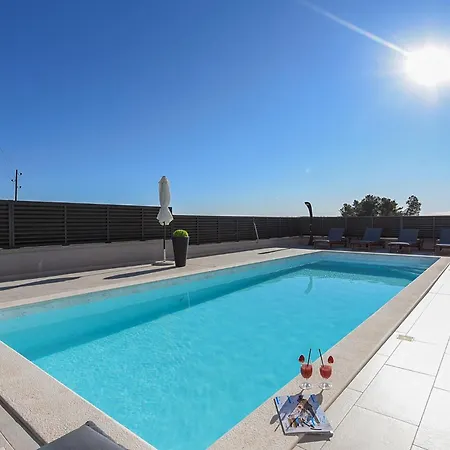 Сasa de vacaciones Luxurious In With Sauna *